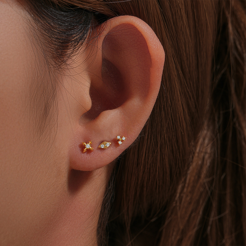 1PC Stainless Steel Crystal CZ - Tragus Flat Back ulasan dan harga