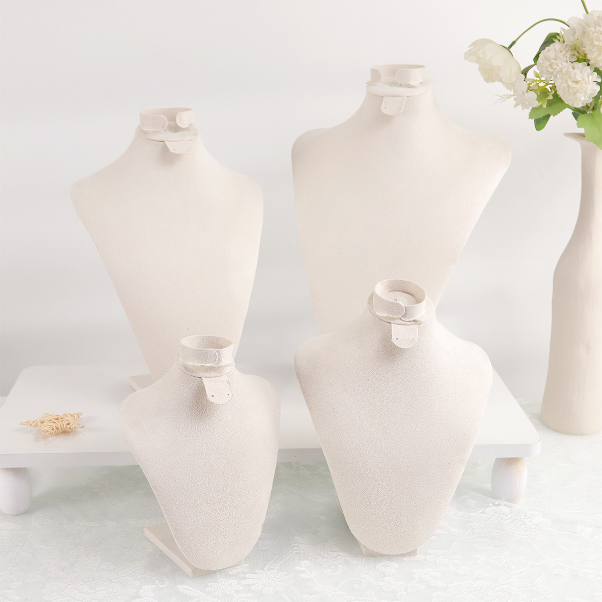 Body Velvet Jewelry Display Bu - Body Jewelry Display Case ulasan dan harga