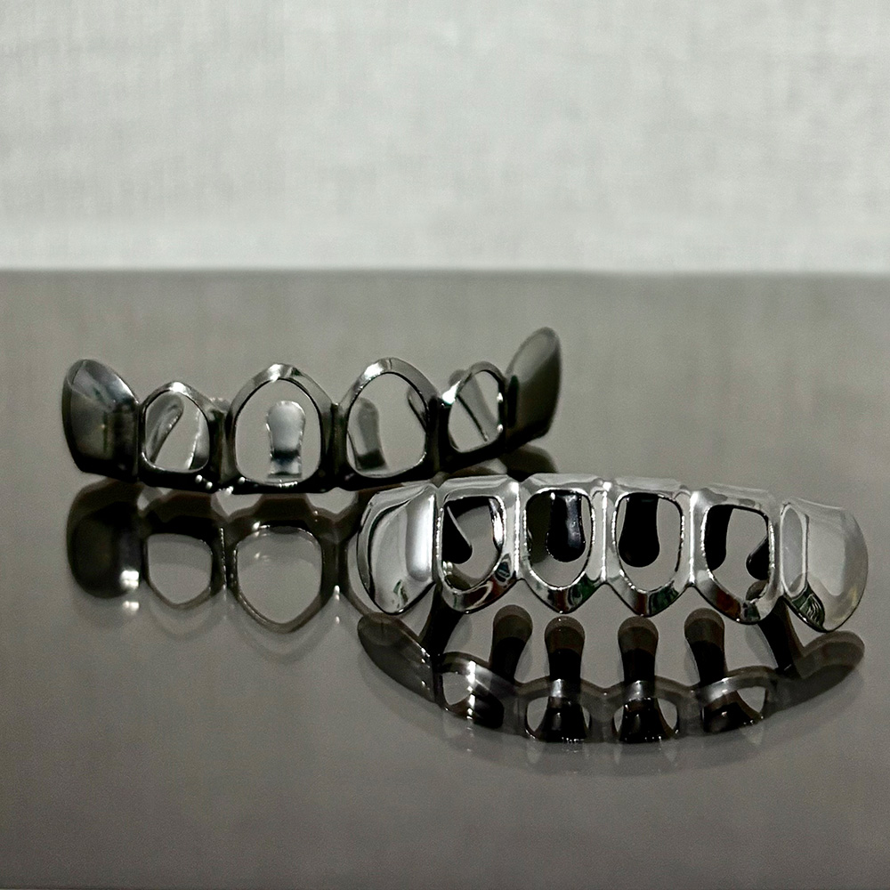 RACHELZ Hip Hop Hollow Teeth G - Body Jewelry Men ulasan dan harga